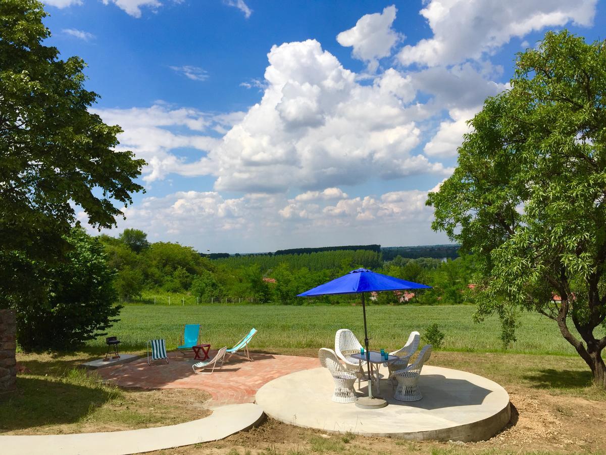 Honey Hill Apartment Fruska Gora Cerevic Экстерьер фото